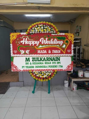 Papan Bunga di Kepoh Sambi